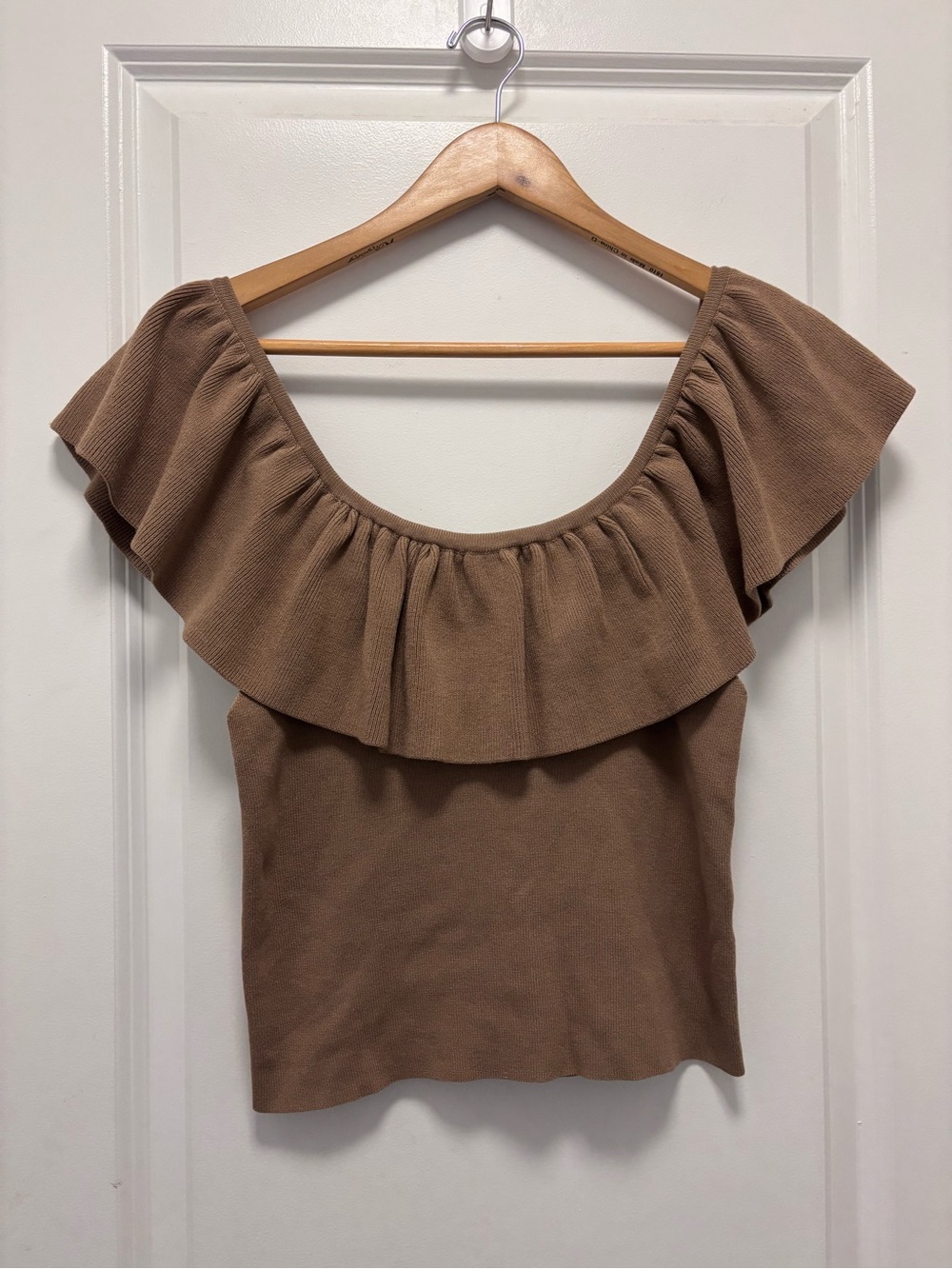 Brown Ruffle Off-Shoulder Crop Top - Picture 3 of 8
